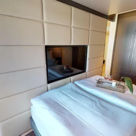 White Pearl 2.15 Timmendorfer Strand